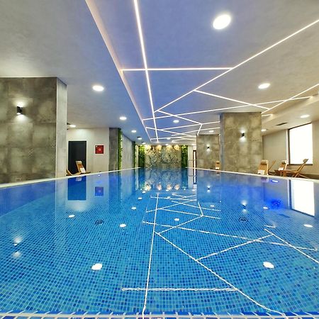 Velika Recepcija Cc Magnet Aparthotel ซลาตีบอร์ ภายนอก รูปภาพ