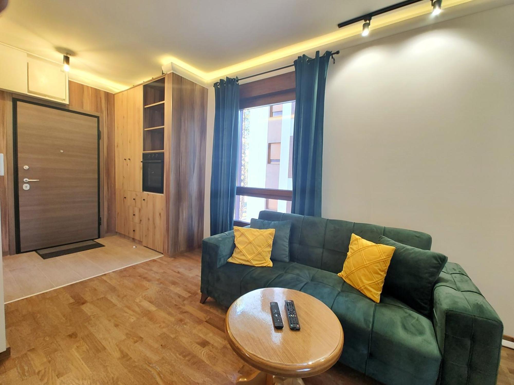 Velika Recepcija Cc Magnet Aparthotel ซลาตีบอร์ ภายนอก รูปภาพ