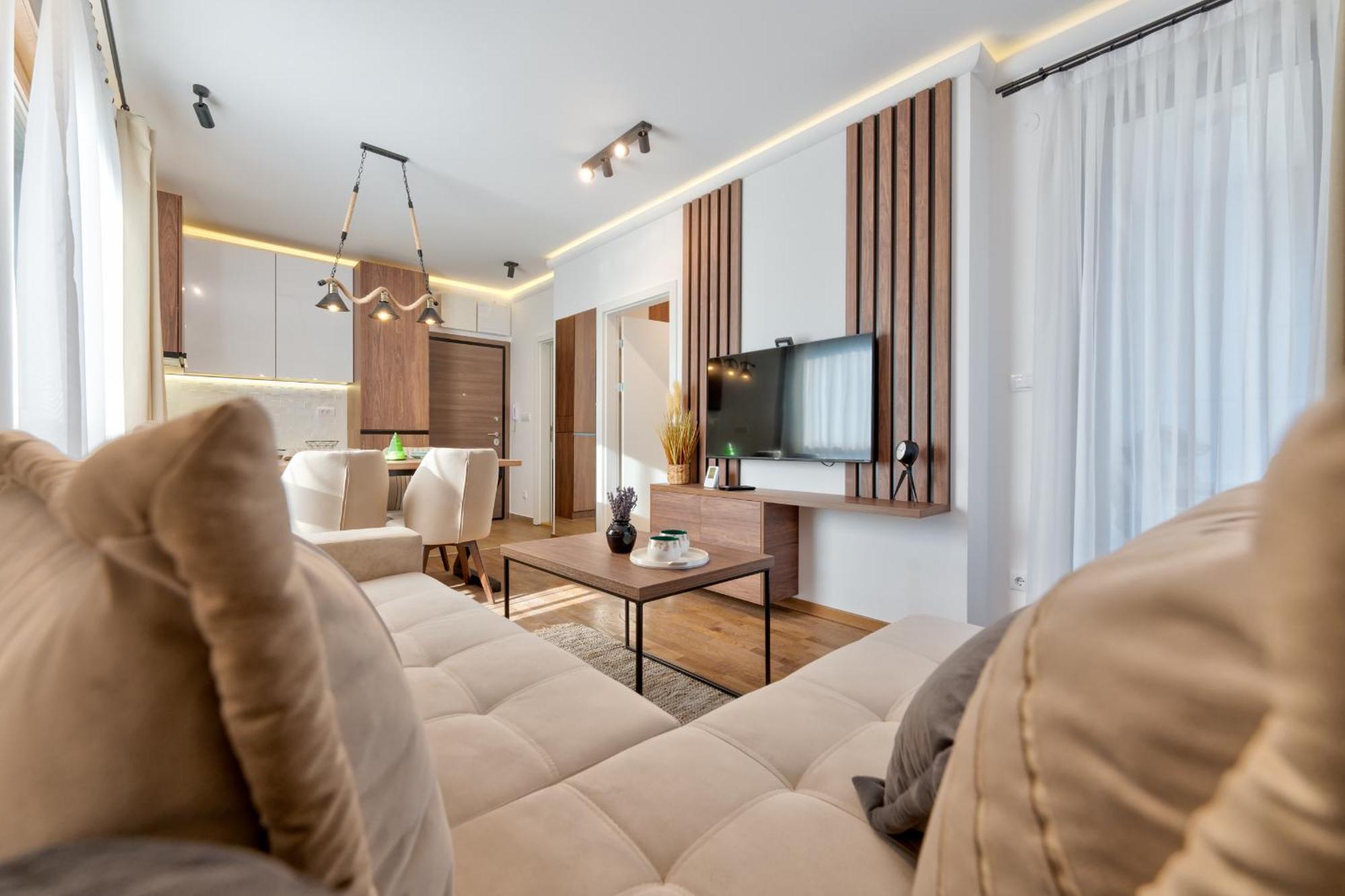 Velika Recepcija Cc Magnet Aparthotel ซลาตีบอร์ ภายนอก รูปภาพ